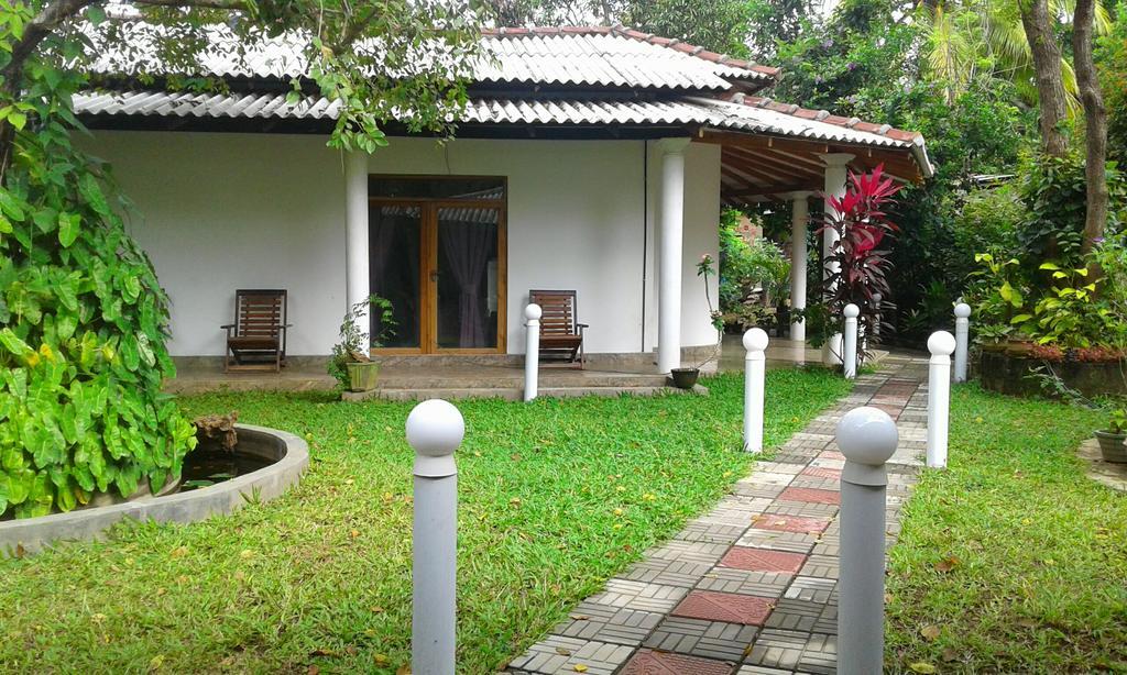 River Retreat Sigiriya Dış mekan fotoğraf